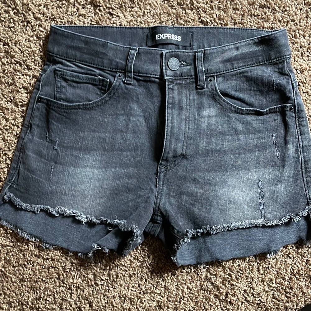Express high rise Jean shorts